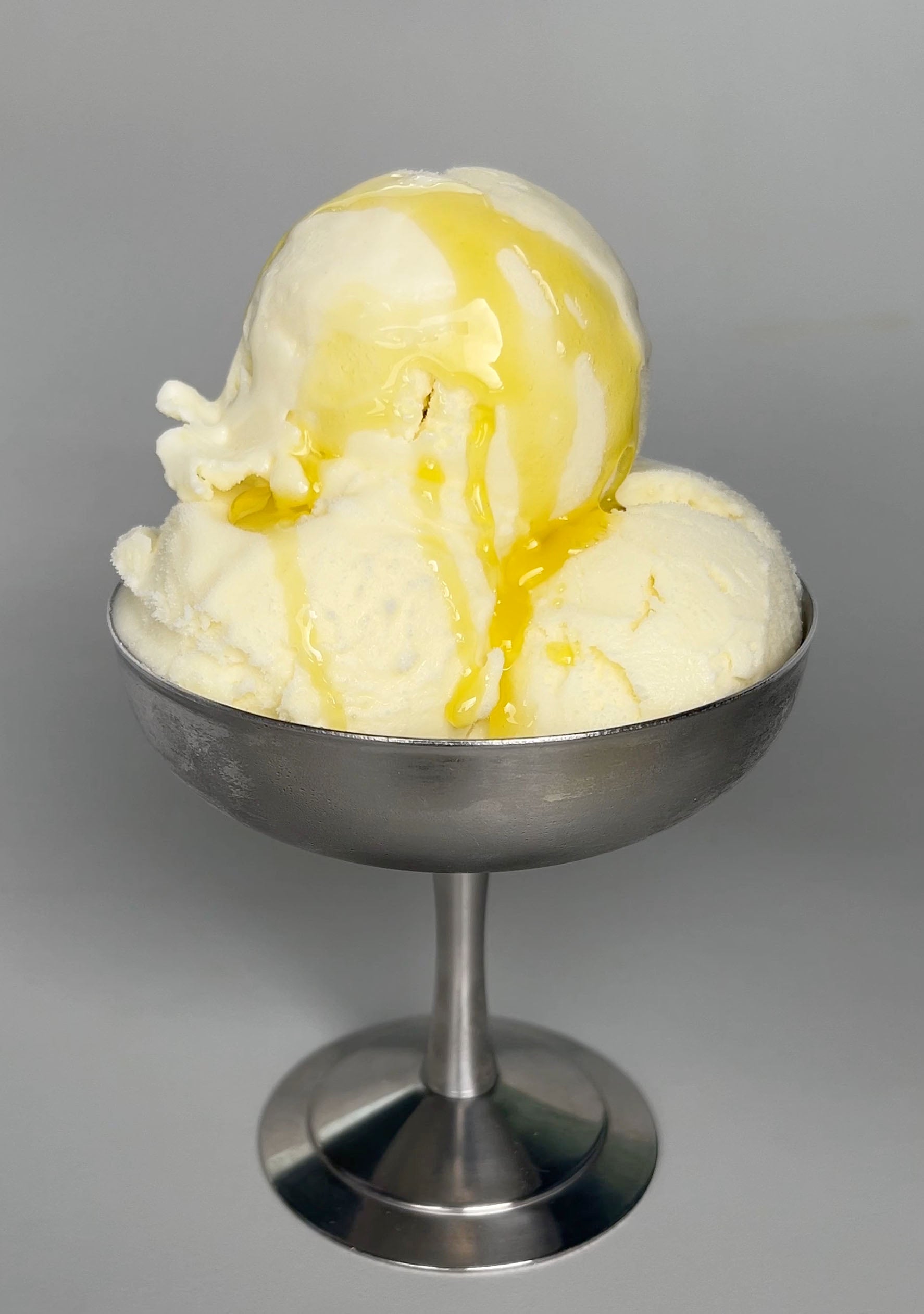Olive oil ice cream - by Rich